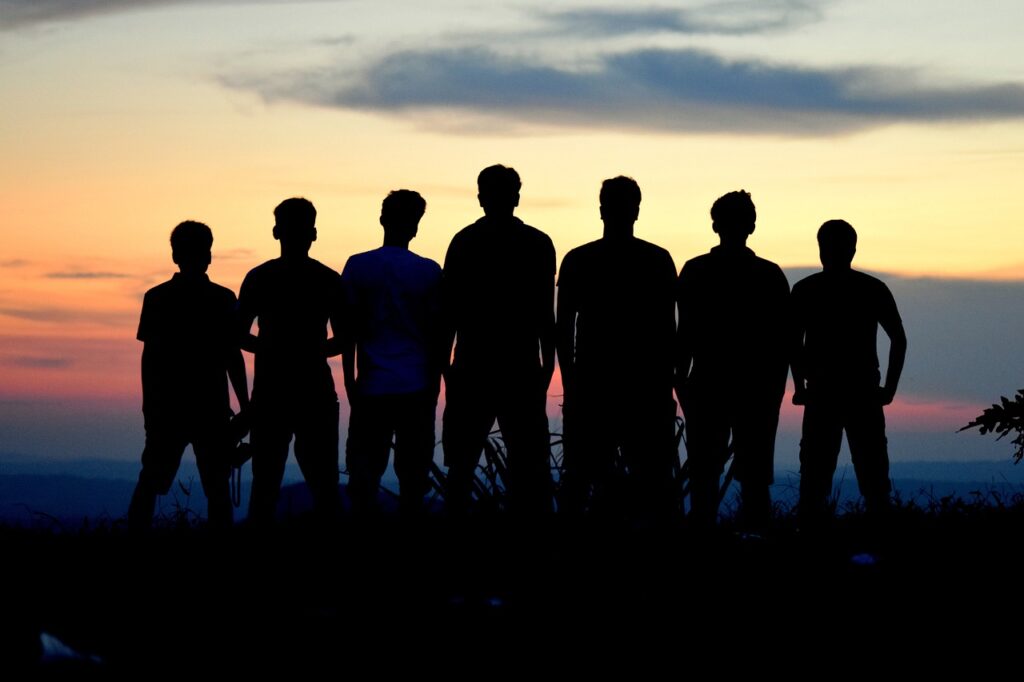 friends, group, silhouettes-5493229.jpg